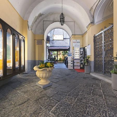 Апартаменты Donna Caterina Сорренто Экстерьер фото